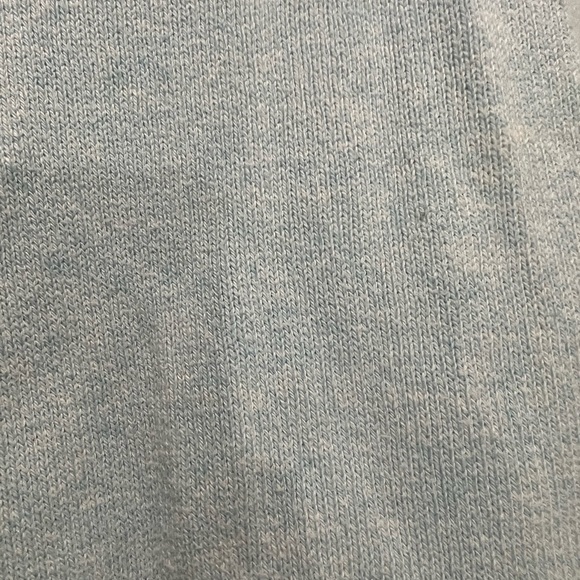 Sky blue GAP sweater with crewneck line - Picture 6 of 6